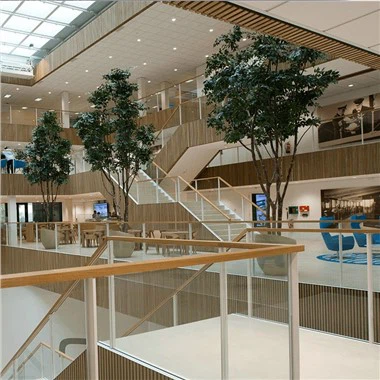درخت بانیان مصنوعی برای مرکز خرید